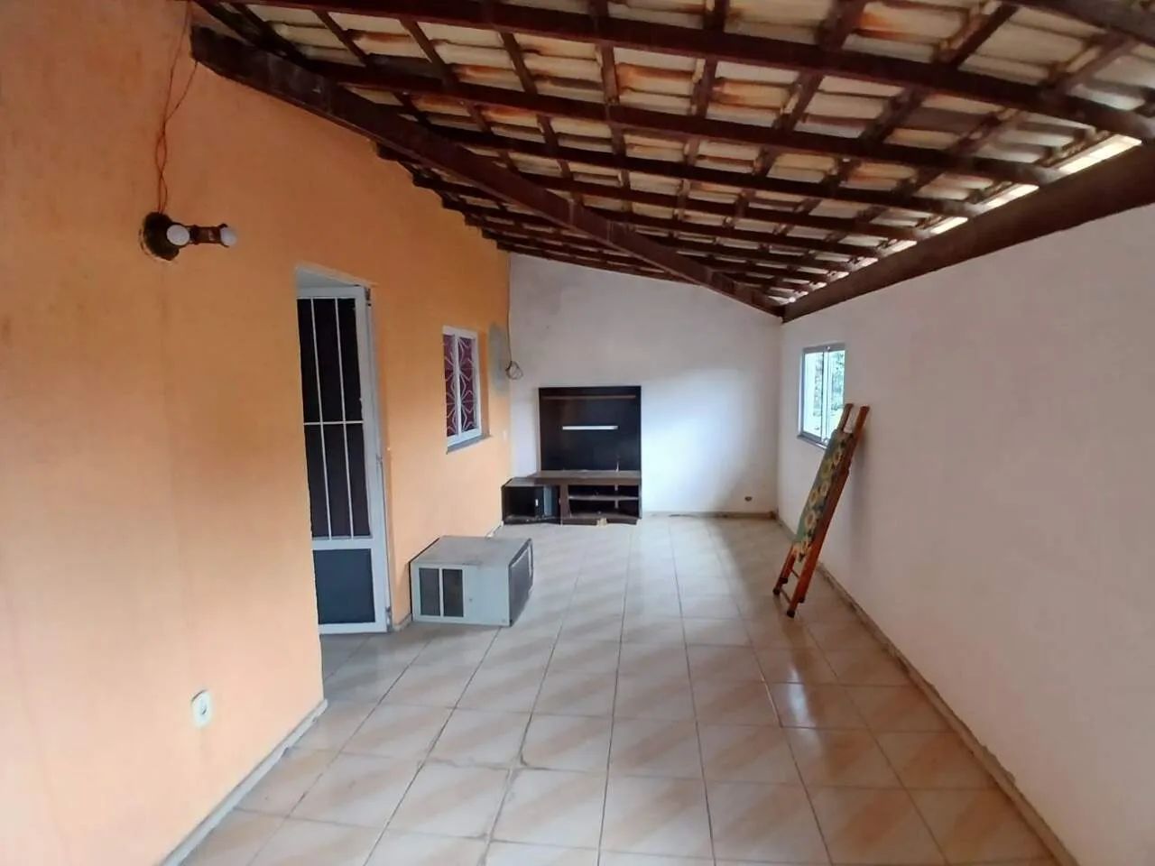 Ampla casa em Manilha! - Foto 2
