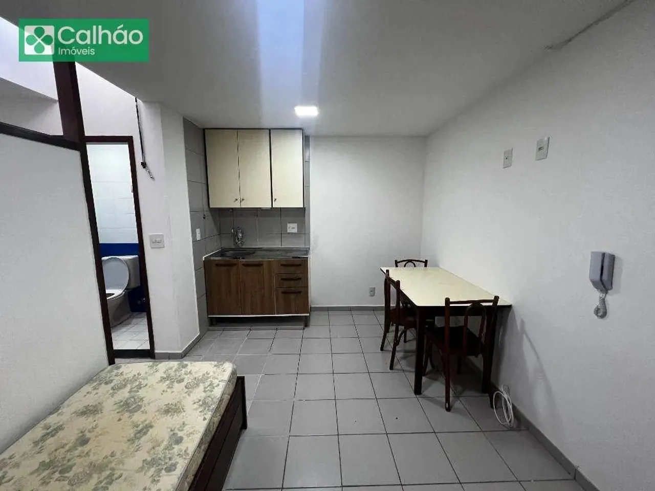 Kitnet com 1 dormitório para alugar, 29 m² por R$ 1.252,20/mês - Asa Norte - Brasília/DF