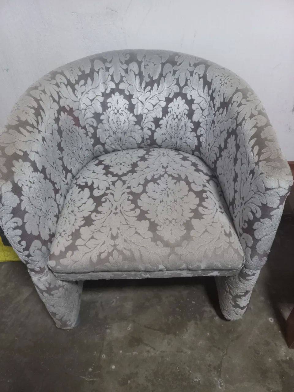 Poltrona em tecido floral - Foto 3