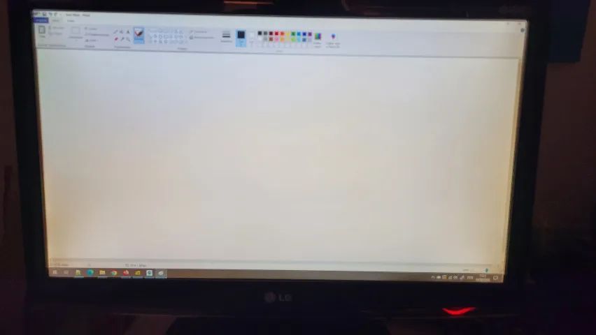 Monitor LG Flaton W2253V - Foto 3
