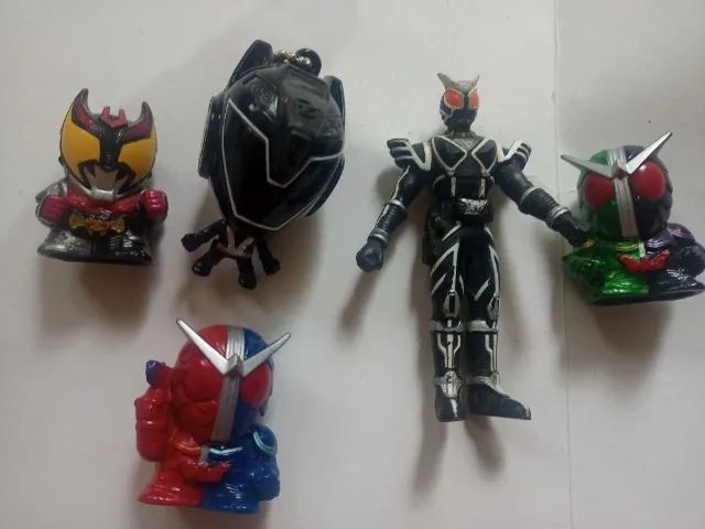Kamen Raider bonecos  - Foto 2