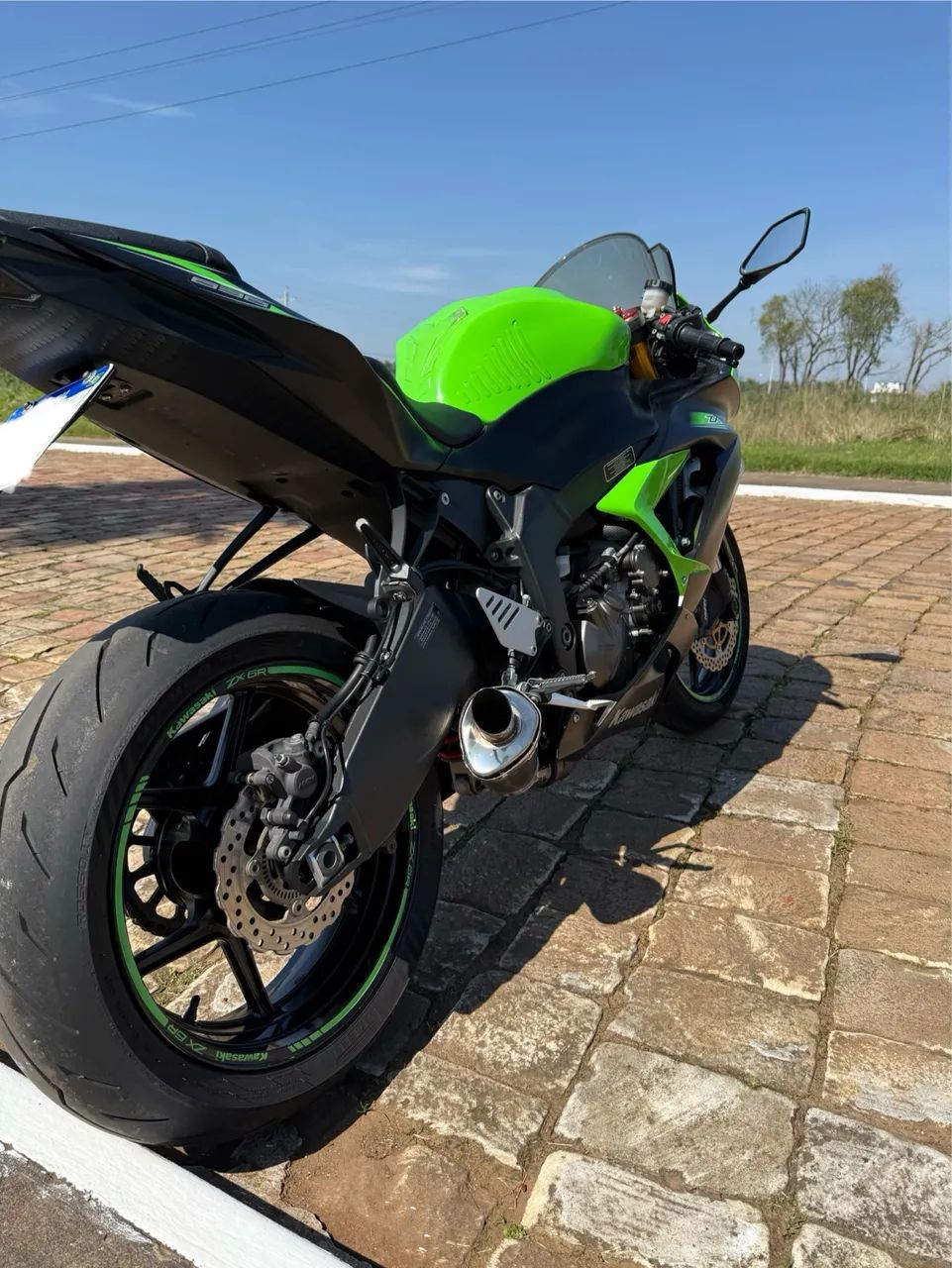 Kawasaki Zx-6r 636cc 2014 - 1464031292 | OLX