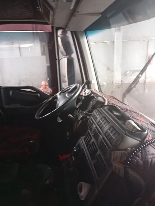 Caminhão Iveco 460/6x4 traçado bug Levi  - Foto 12