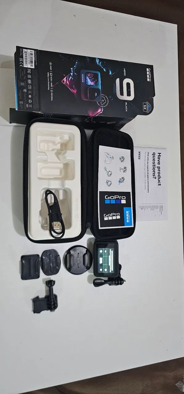 Camera gopro 9 black semi nova sem uso. 