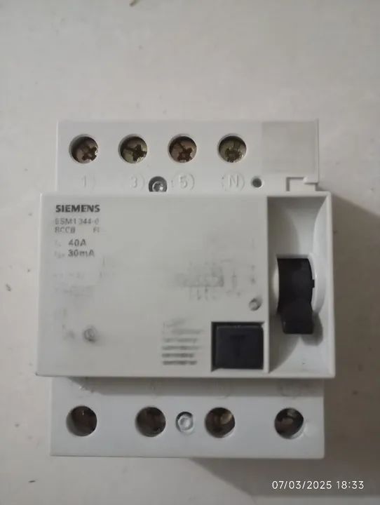 Dr Interruptor Diferencial Residual 4 Polos 40a/30ma (4p) 220/400v 5sv5 344-0mb Siemens - Foto 2