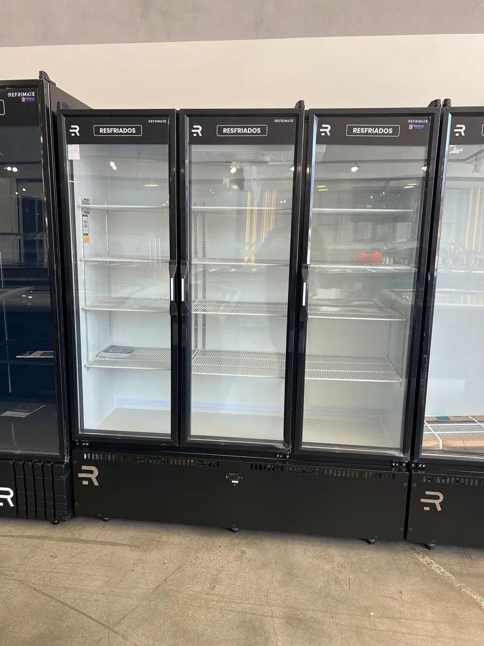 Expositor 3 portas - Refrimate - Novo 