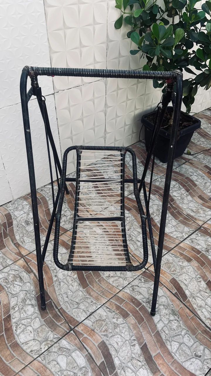 Vendo Balanço de Criança.  Semi Novo.   - Foto 4