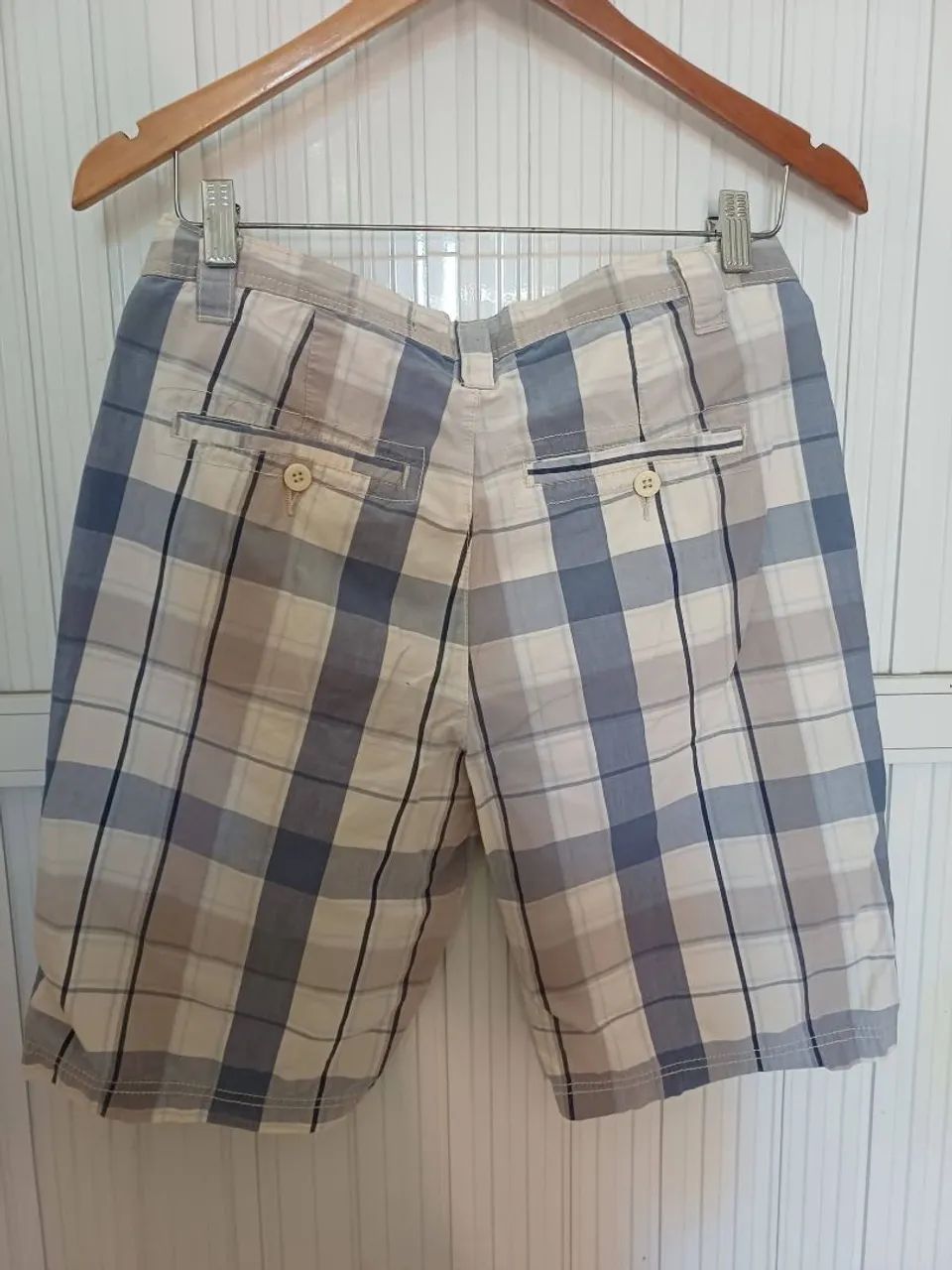 Bermuda masculina quadriculada  - Foto 3