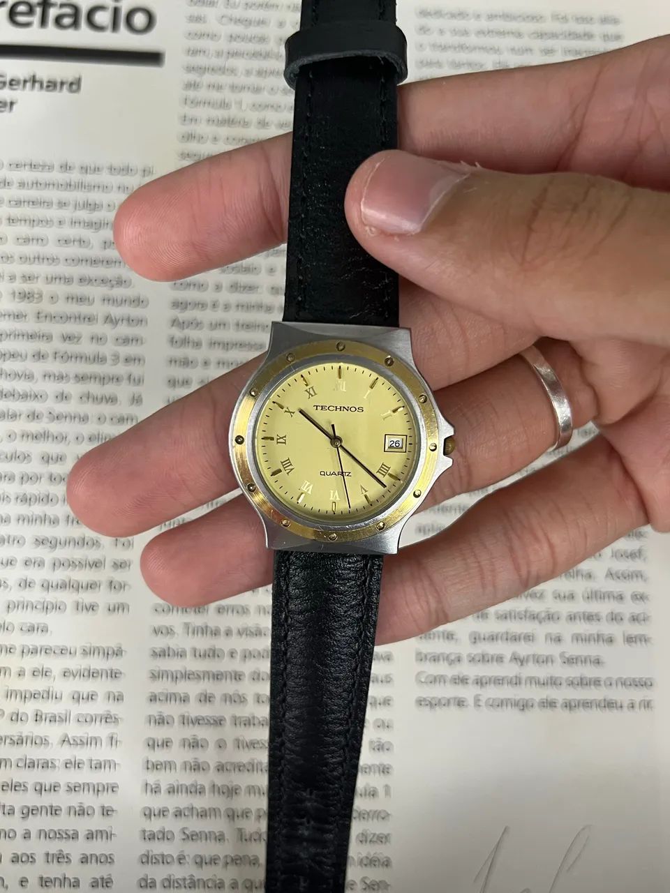 Relógio Technos Vintage 34mm - Foto 2