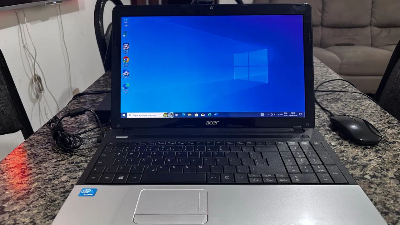 Notebook Acer 1.8 ghz com ssd 256 gb com 10 gb 15.6 ( lindo notebook )