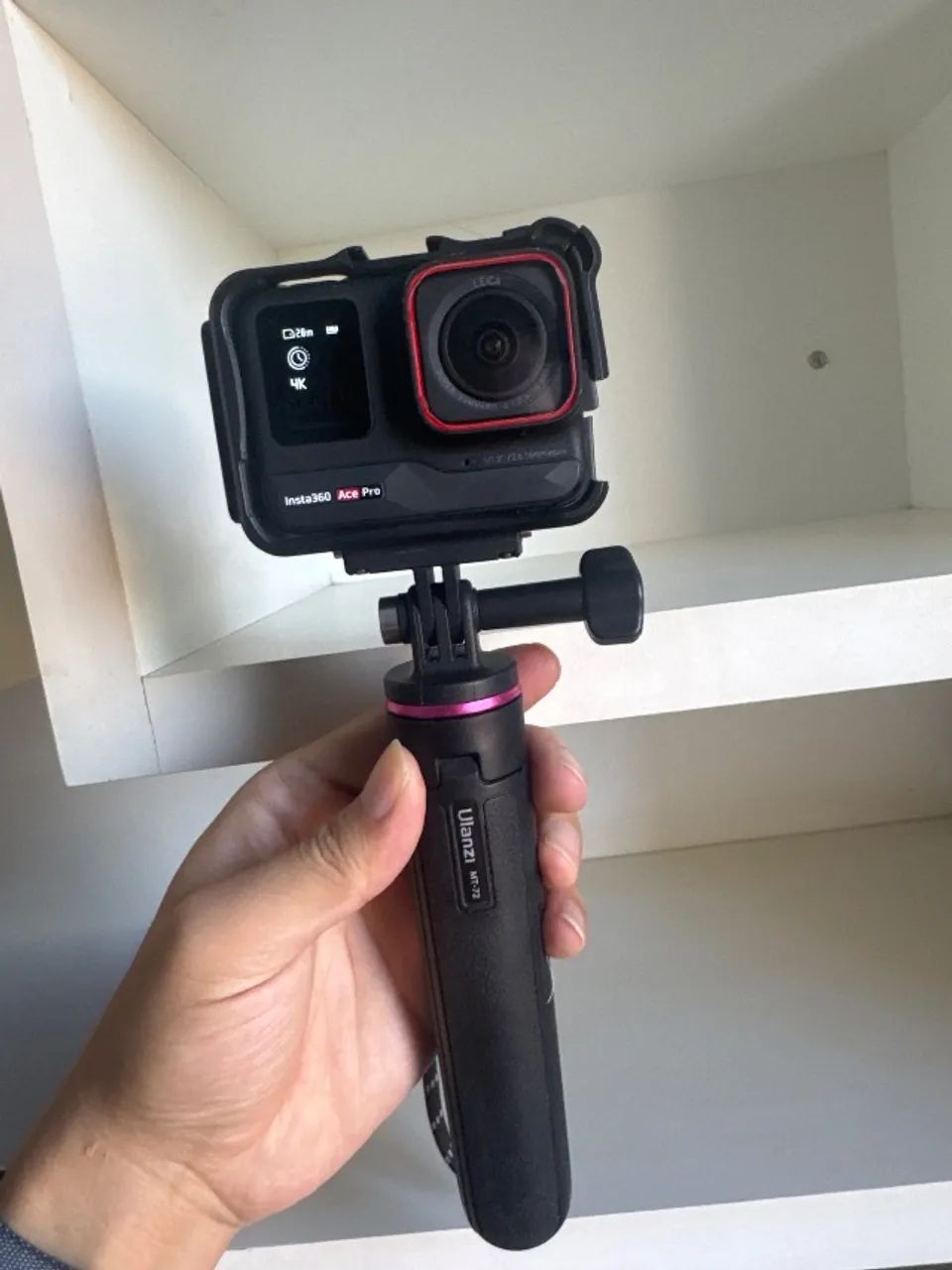 Insta 360 ace pro - Foto 2