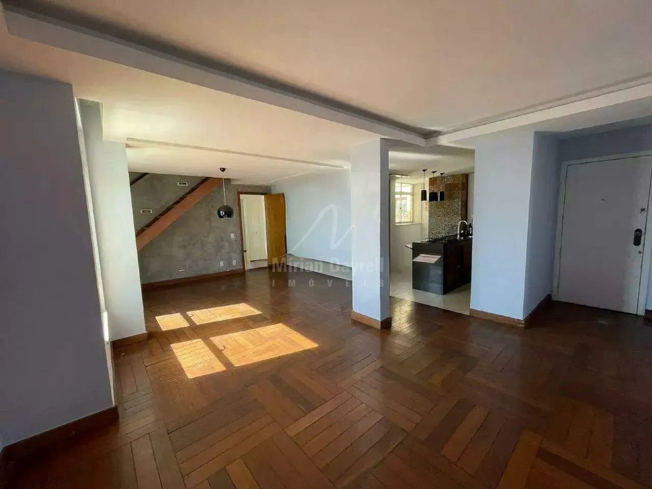 Cobertura com 3 quartos (3 suítes) no bairro Santo Antônio - Foto 2