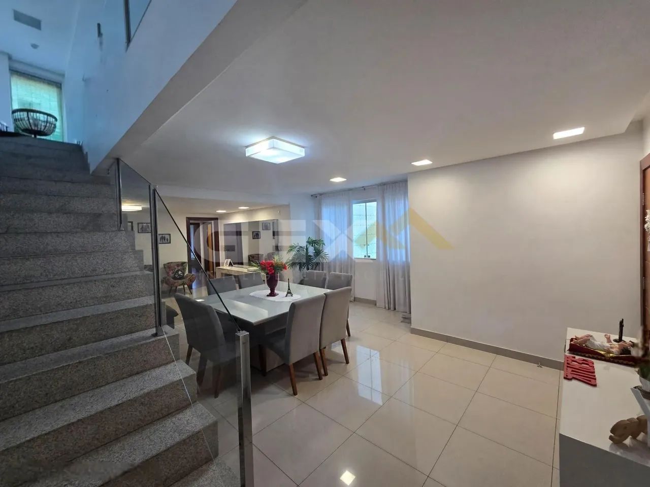 Cobertura Duplex à Venda no Centro em Divinópolis MG. - Foto 4