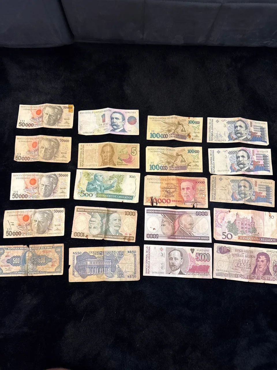 20 notas antigas a maioria em perfeito estado 