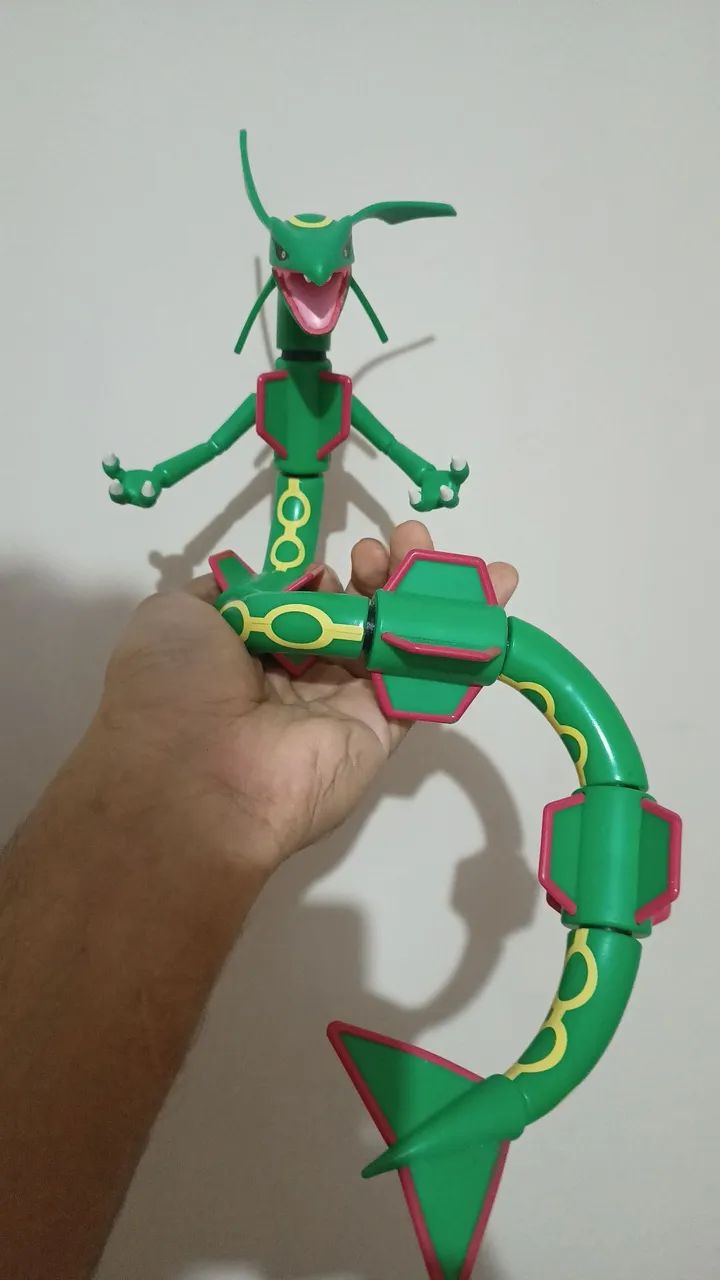 POKEMON RAYQUAZA JAZWARES SELECT  - Foto 2
