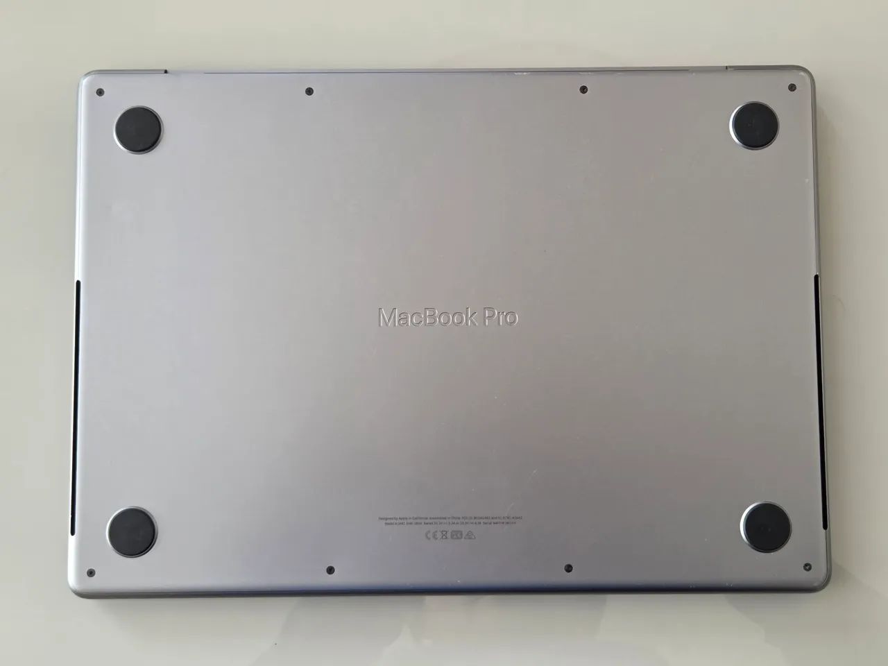 MacBook Pro 14 Pol 2021 Chip M1 Pro 32GB RAM SSD 512GB Cinza