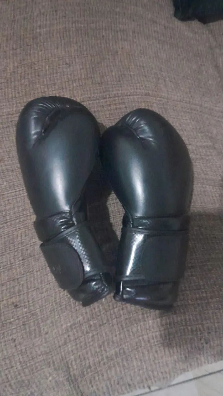 Luva de Boxe 16oz - Pretorian