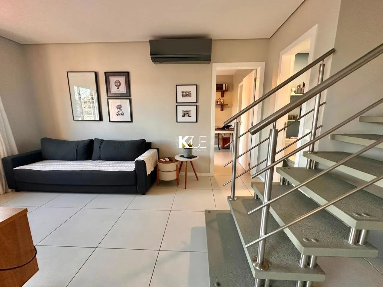 Duplex de 3 dormitórios em Coqueiros - Foto 4