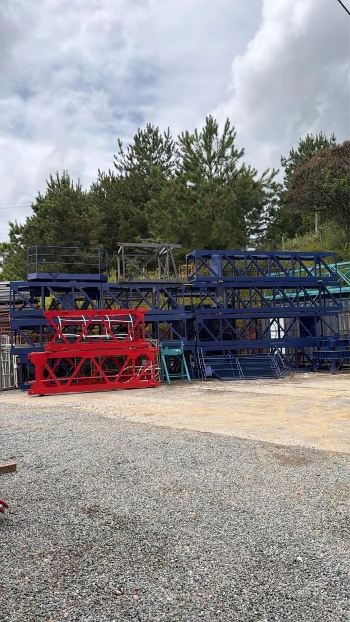 Elevadores cremalheira e gruas disponíveis para venda e locação  - Foto 6