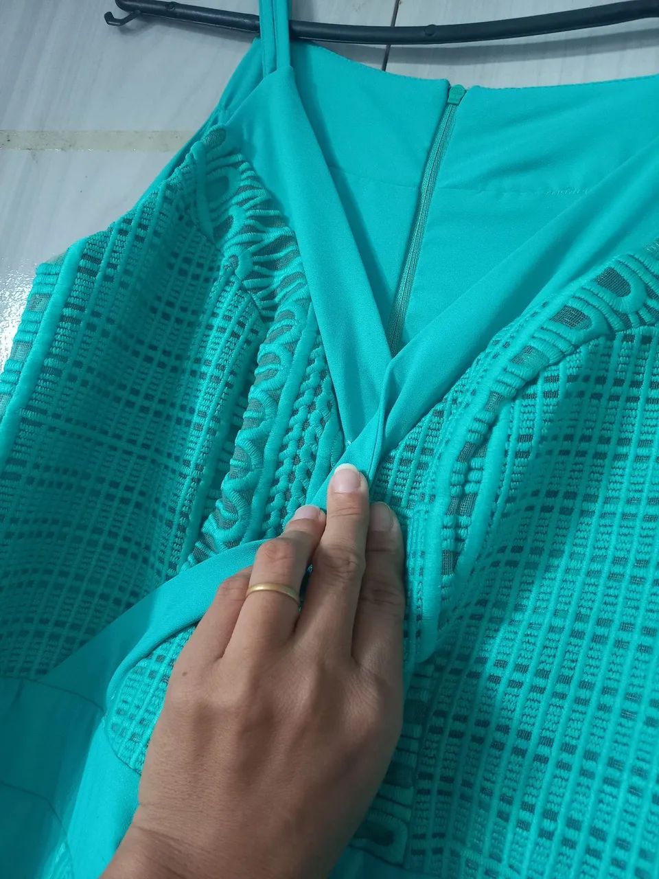 Vestido social de alça com renda - Foto 4
