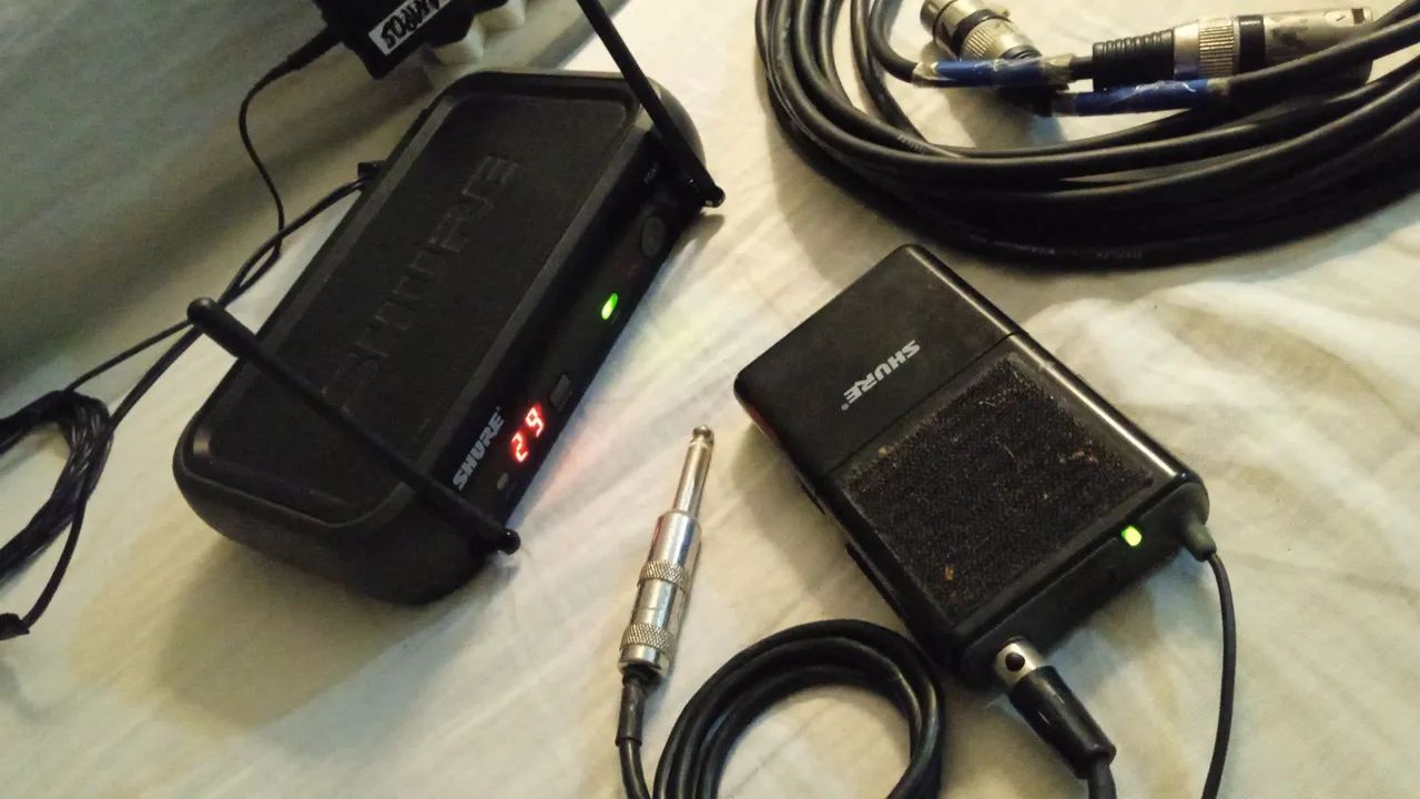 TRANSMISSOR SEM FIO SHURE UHF - Foto 2