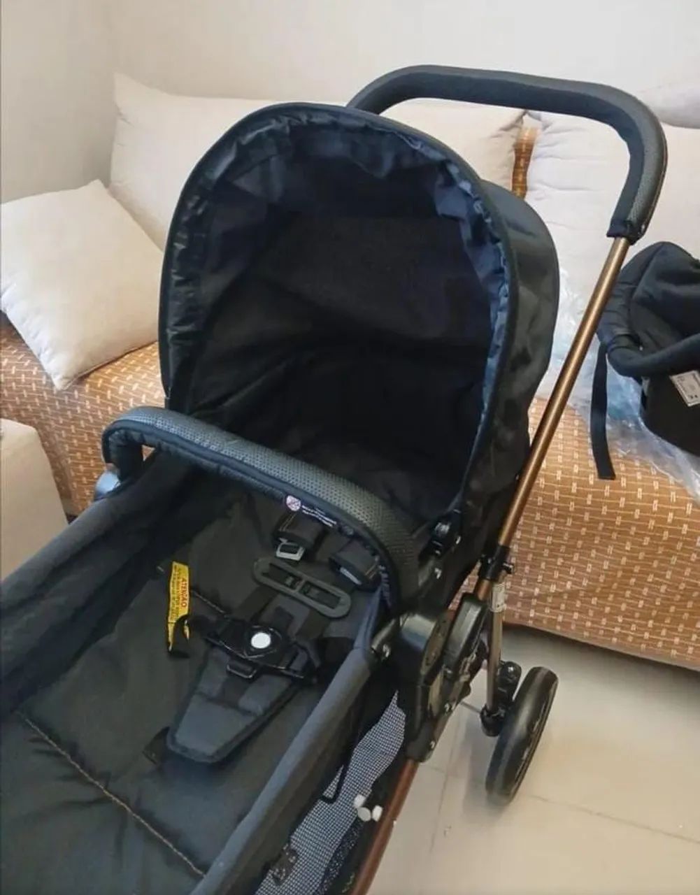 Carrinho moises, Acopla bebê conforto  - Foto 3