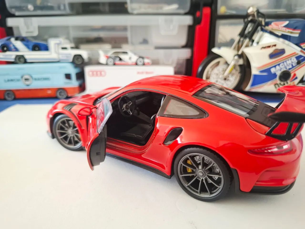 Miniatura Porsche GT3 RS-1:24! Magnífica!!! - Foto 3