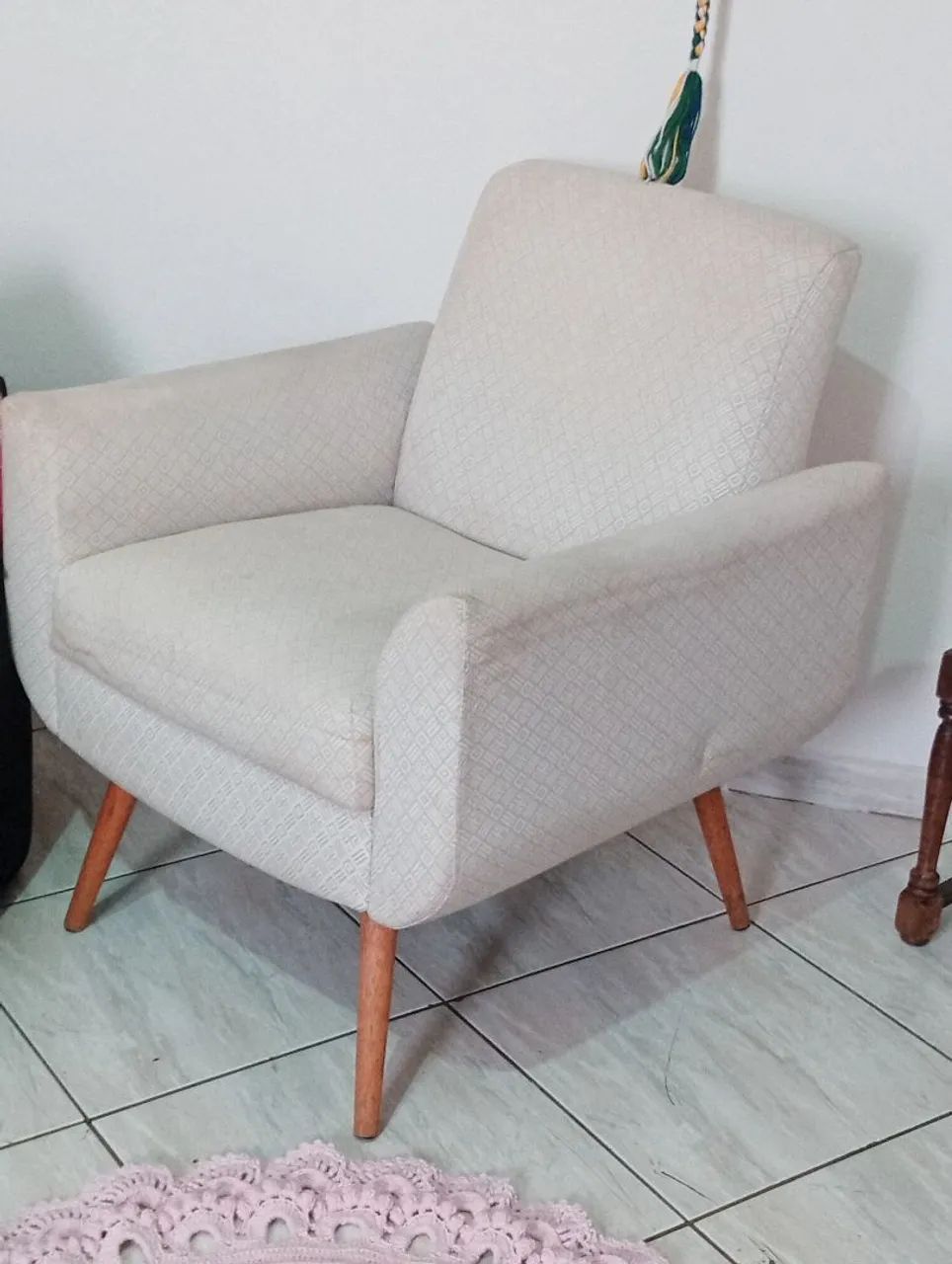 Belíssima poltrona estilosa - Foto 4