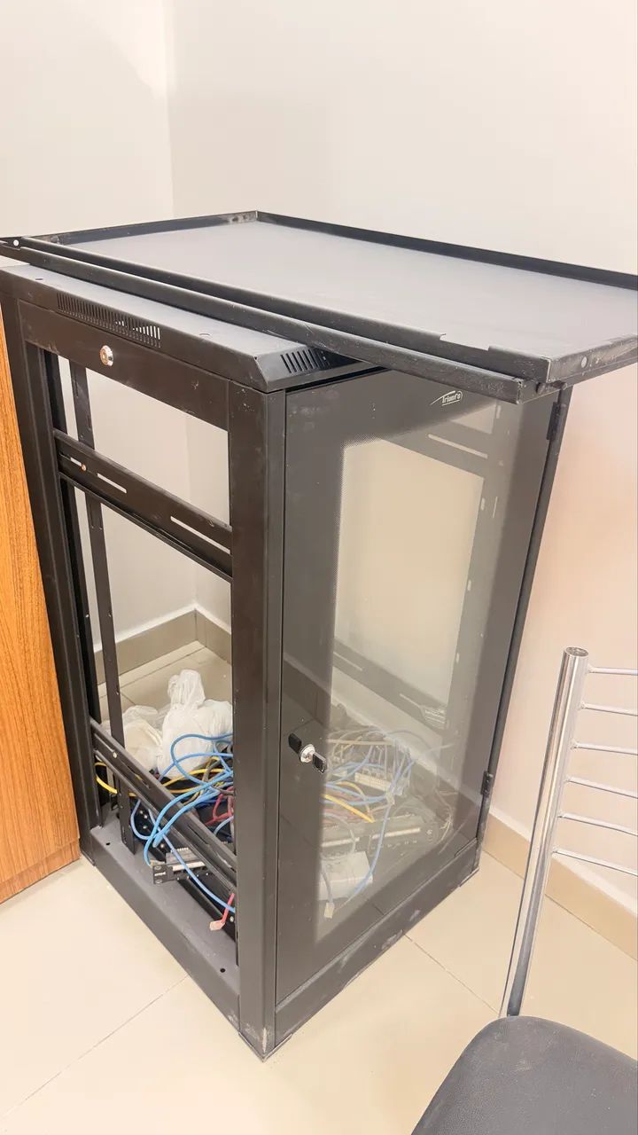 Rack/Gabinete de Piso para Servidor e Equipamentos de Rede - 19 - Foto 3