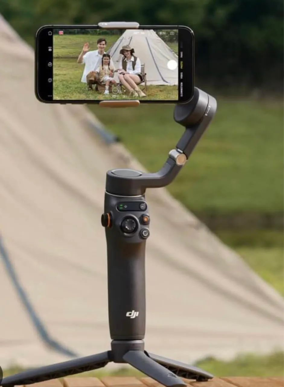 DJI- Gimbal 6 + Case + tripé + iluminação  - Foto 2