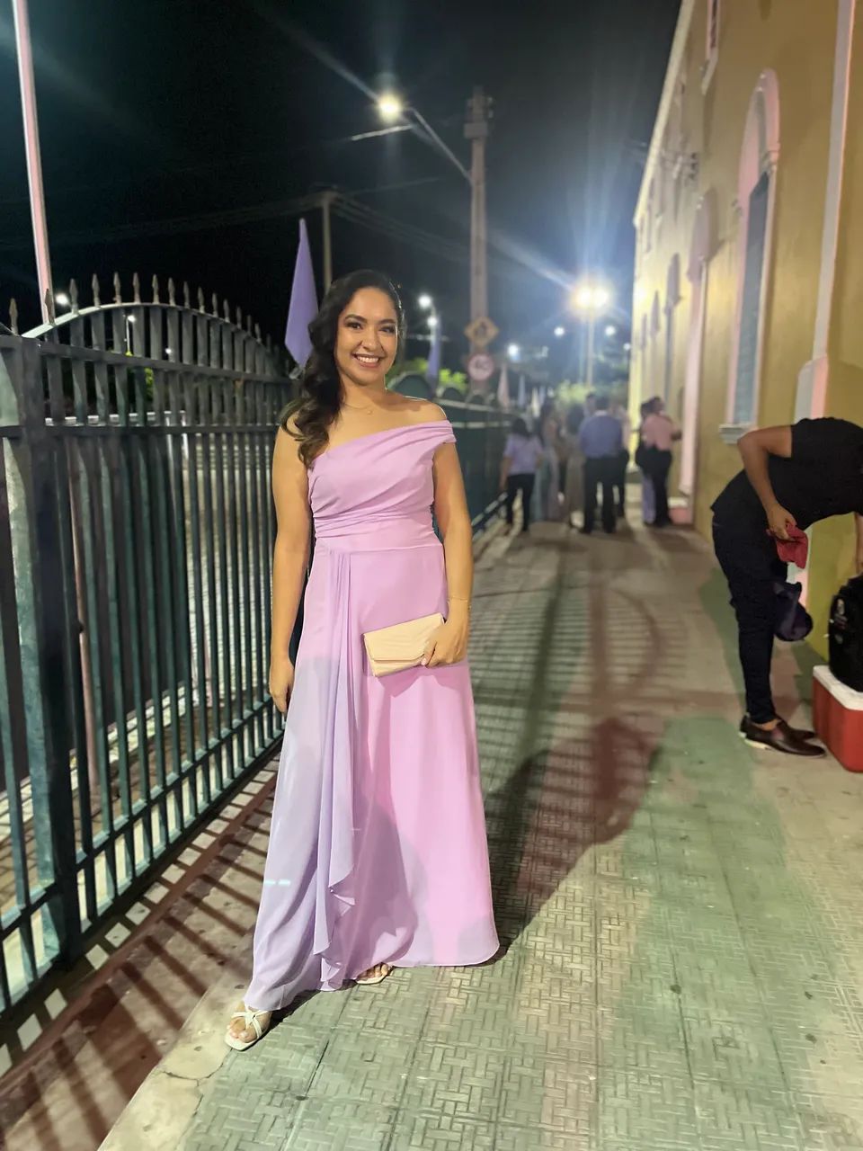 Vestido de festa longo elegante cor clara  - Foto 5