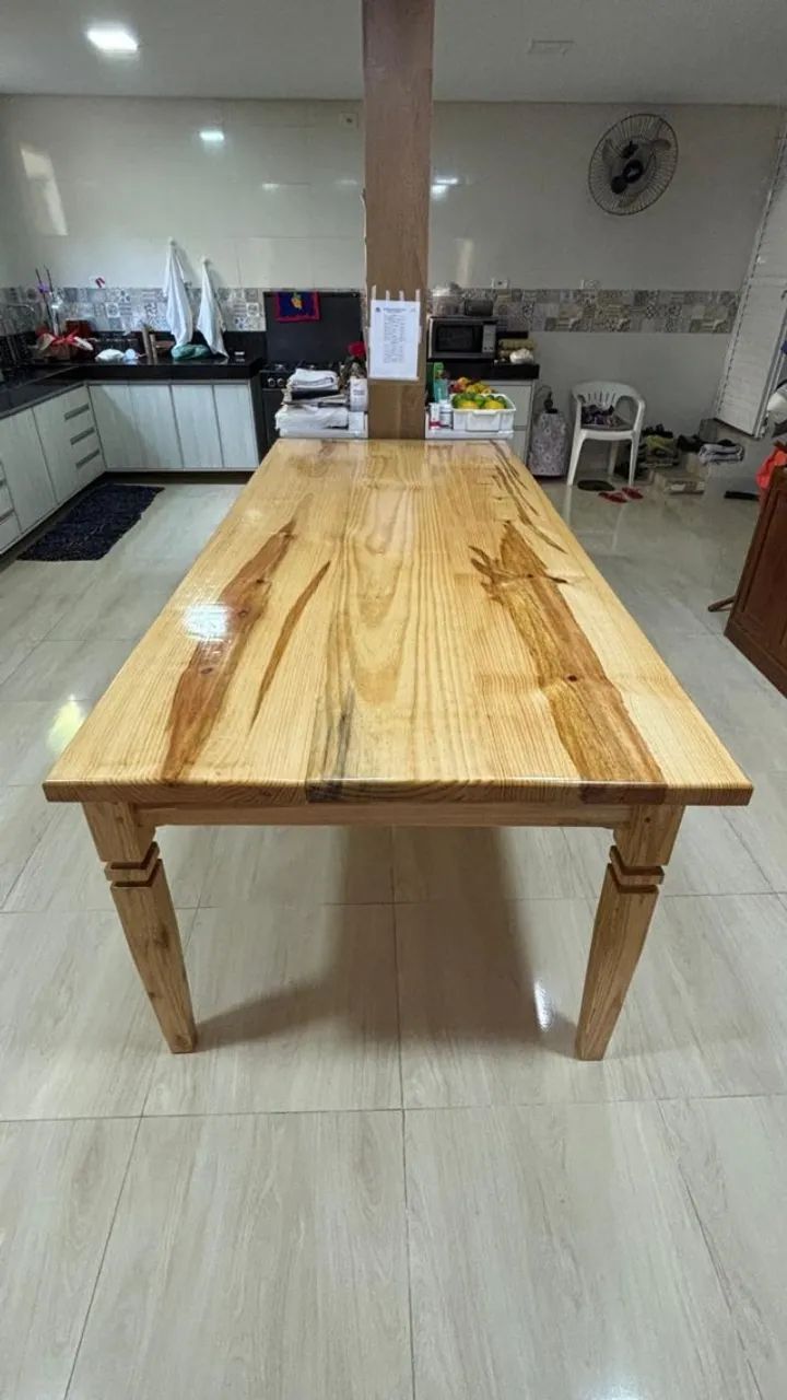 Mesa de jantar de madeira - Foto 4