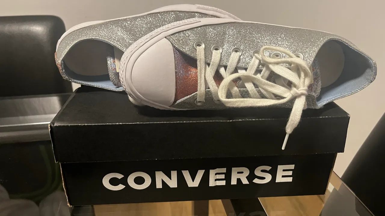 Tênis Converse Chuck Taylor All Star Prateado - Foto 2