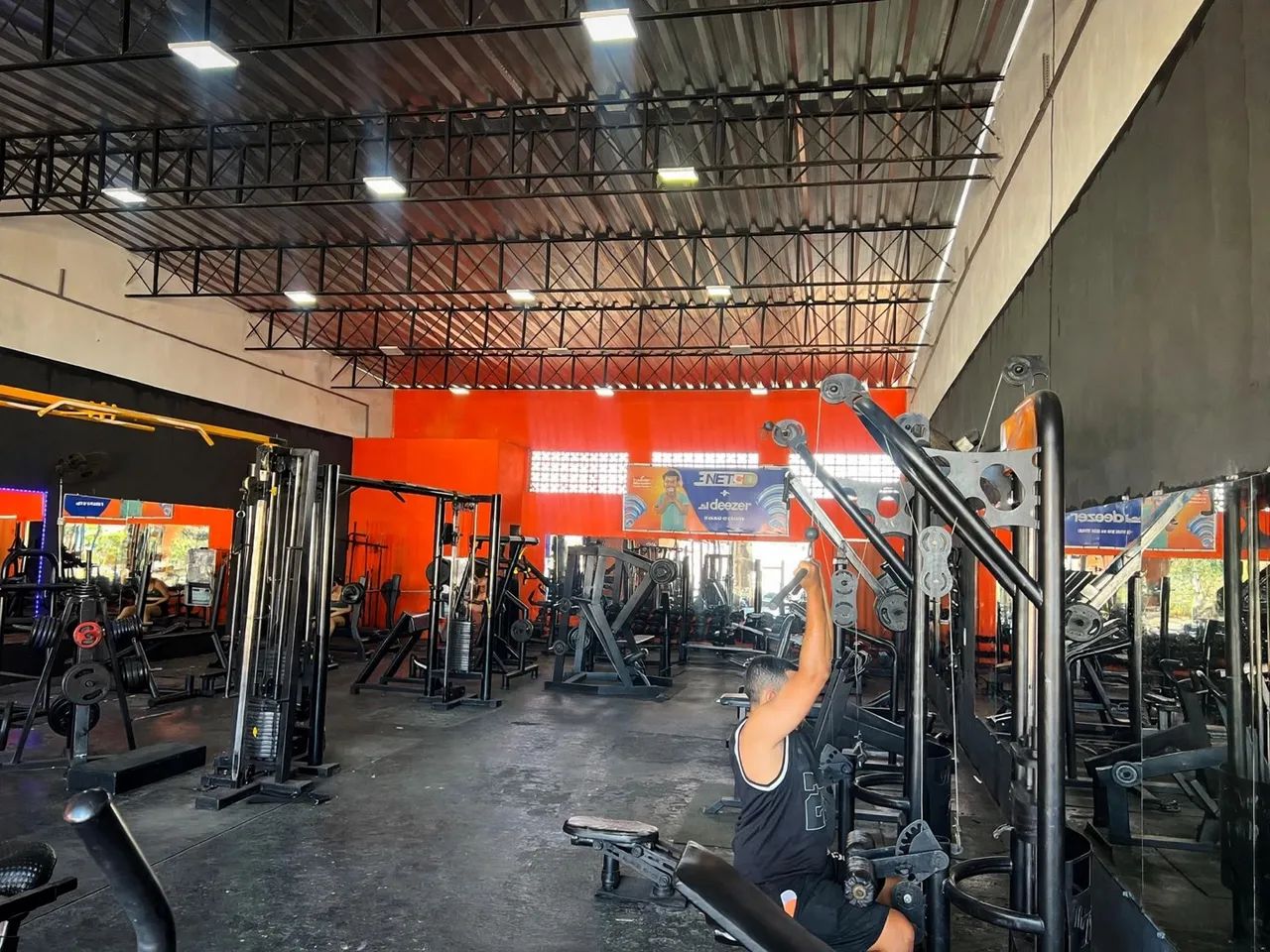 Academia  - Foto 2