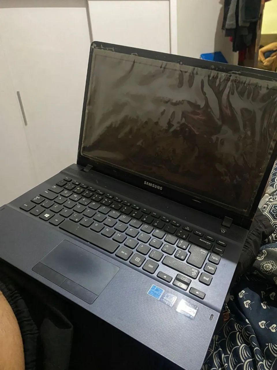 Notebook  - Foto 2