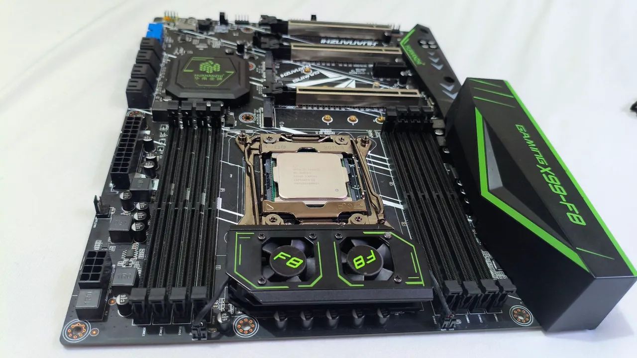Placa Mãe Xeon Huanazi F8 X99 DDR4 - Peças de Hardware - Rio