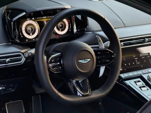 Aston Martin Vantage S Coupe 4.0 V8 680cv, foto 13 de 20