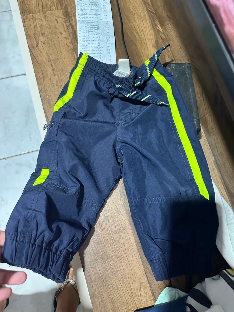 Calça infantil Oshkosh 18m - Foto 3