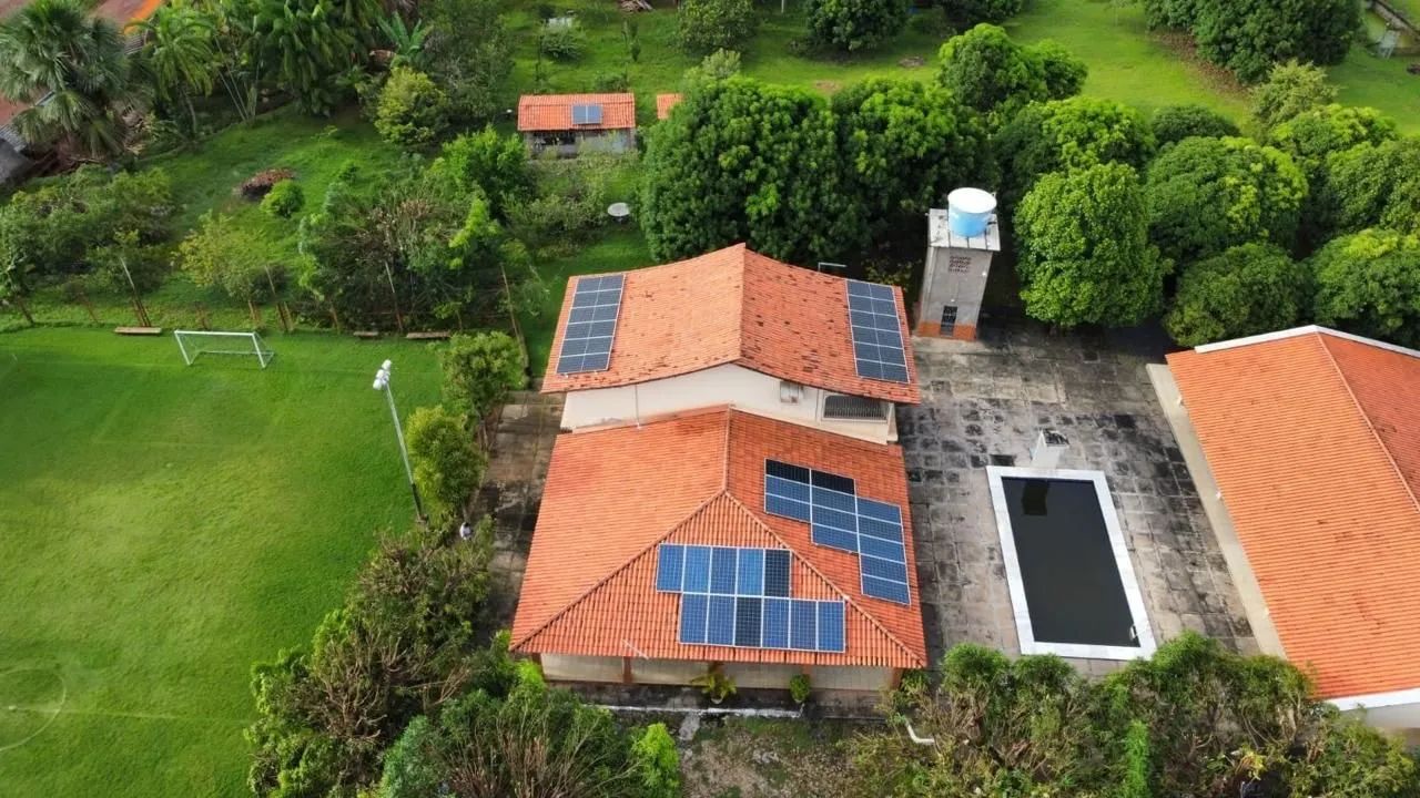 SANTA CLARA VENDE SÍTIO 