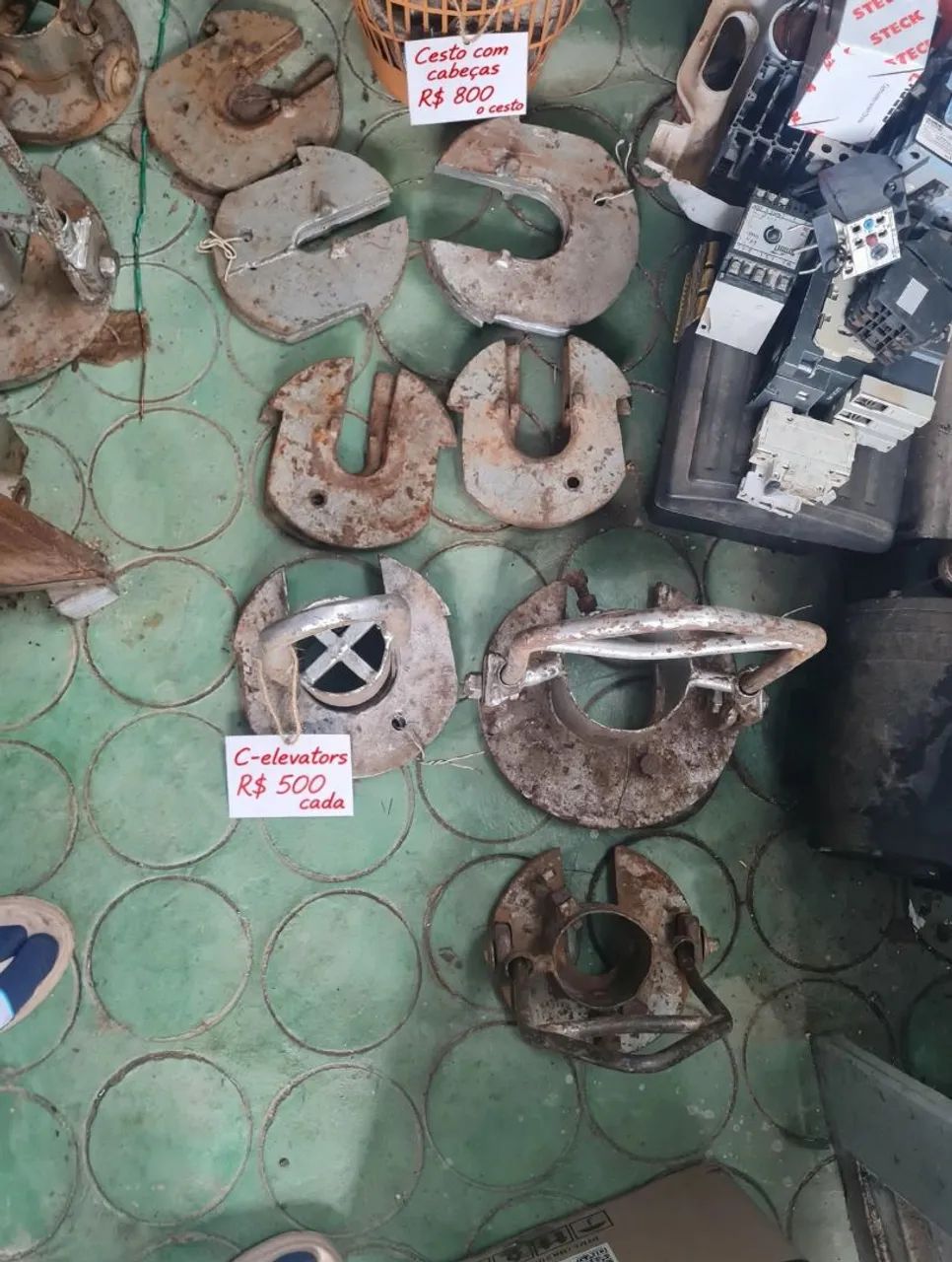 PUXADORES CADERINHAS ELEVATÓRIAS  PARA POCO  ARTESIANO 