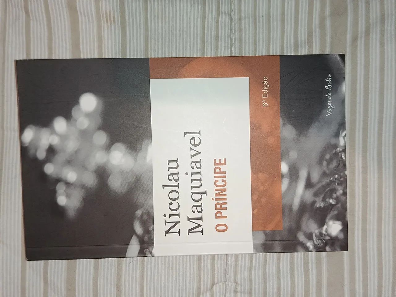 Vendo livro