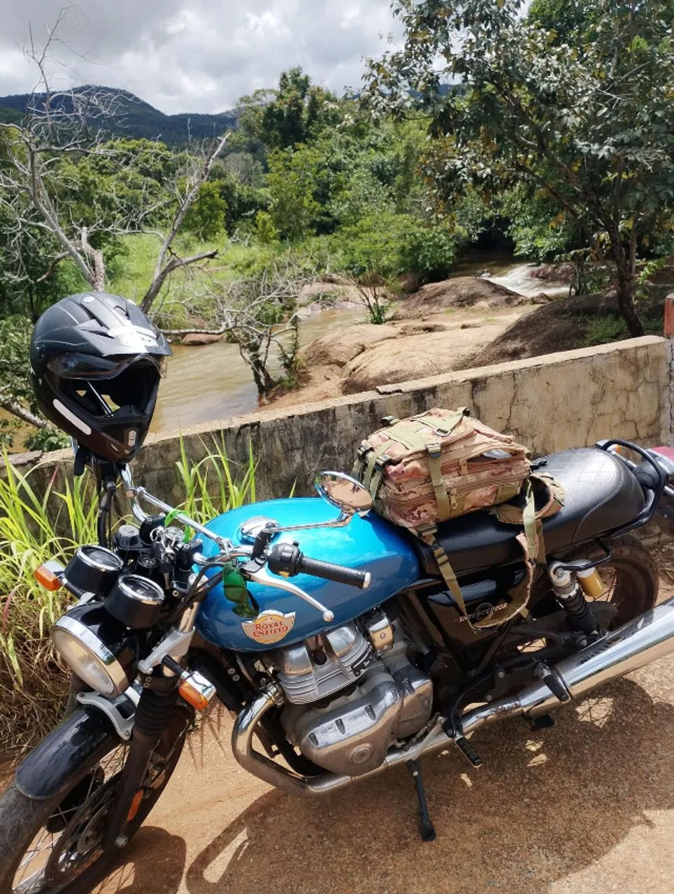 Vendo OU TROCO POR CARRO Moto Royal Enfield Interceptor 650 cc ANO 2023 - Foto 5