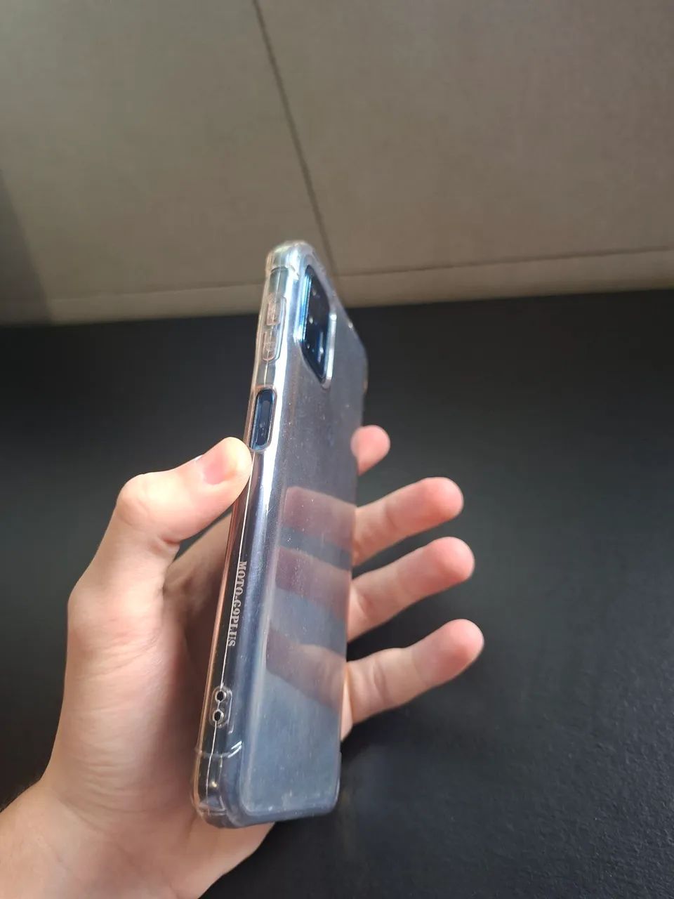 Moto G9 plus - com capinha (sem carregador) - Foto 4