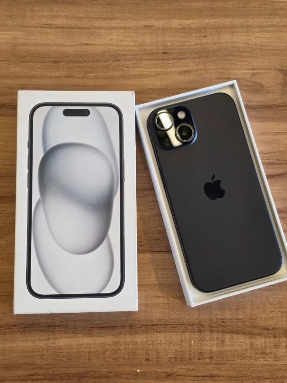 iPhone 15 128GB Preto - Completo com NF e Caixa - Celulares e