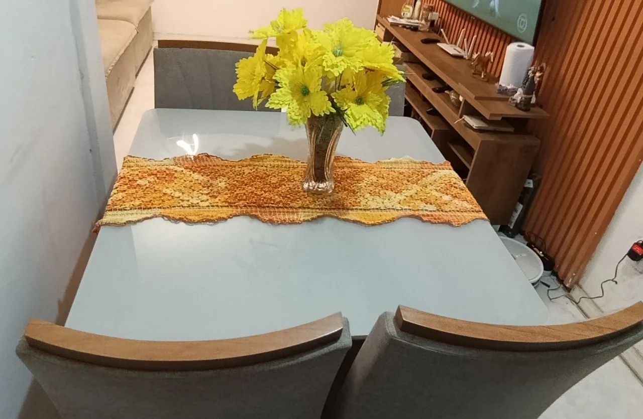 Mesa de jantar. - Foto 3