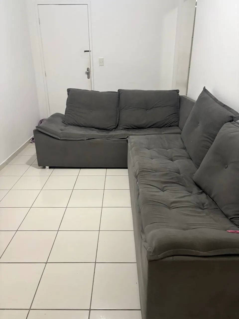 Sofá Formato L- 5 lugares ou mais  - Foto 4