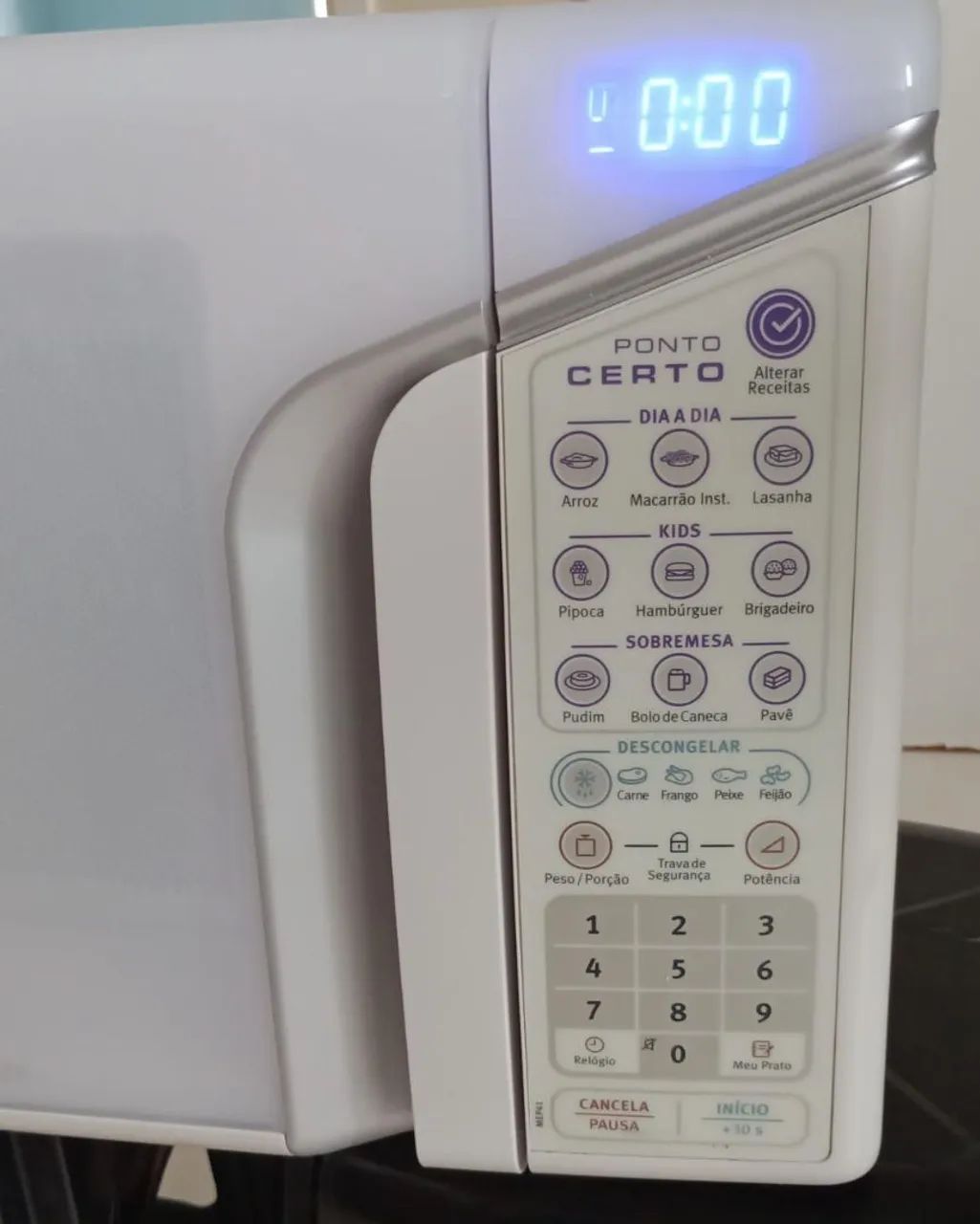 Microondas 31L Eletrolux 