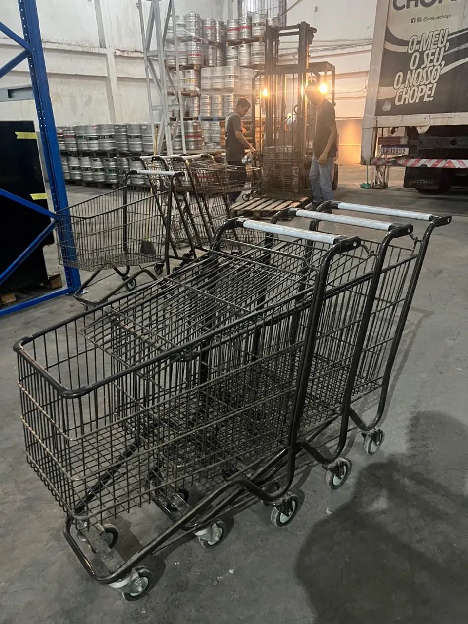 Carrinho de supermercado novinhos  - Foto 4