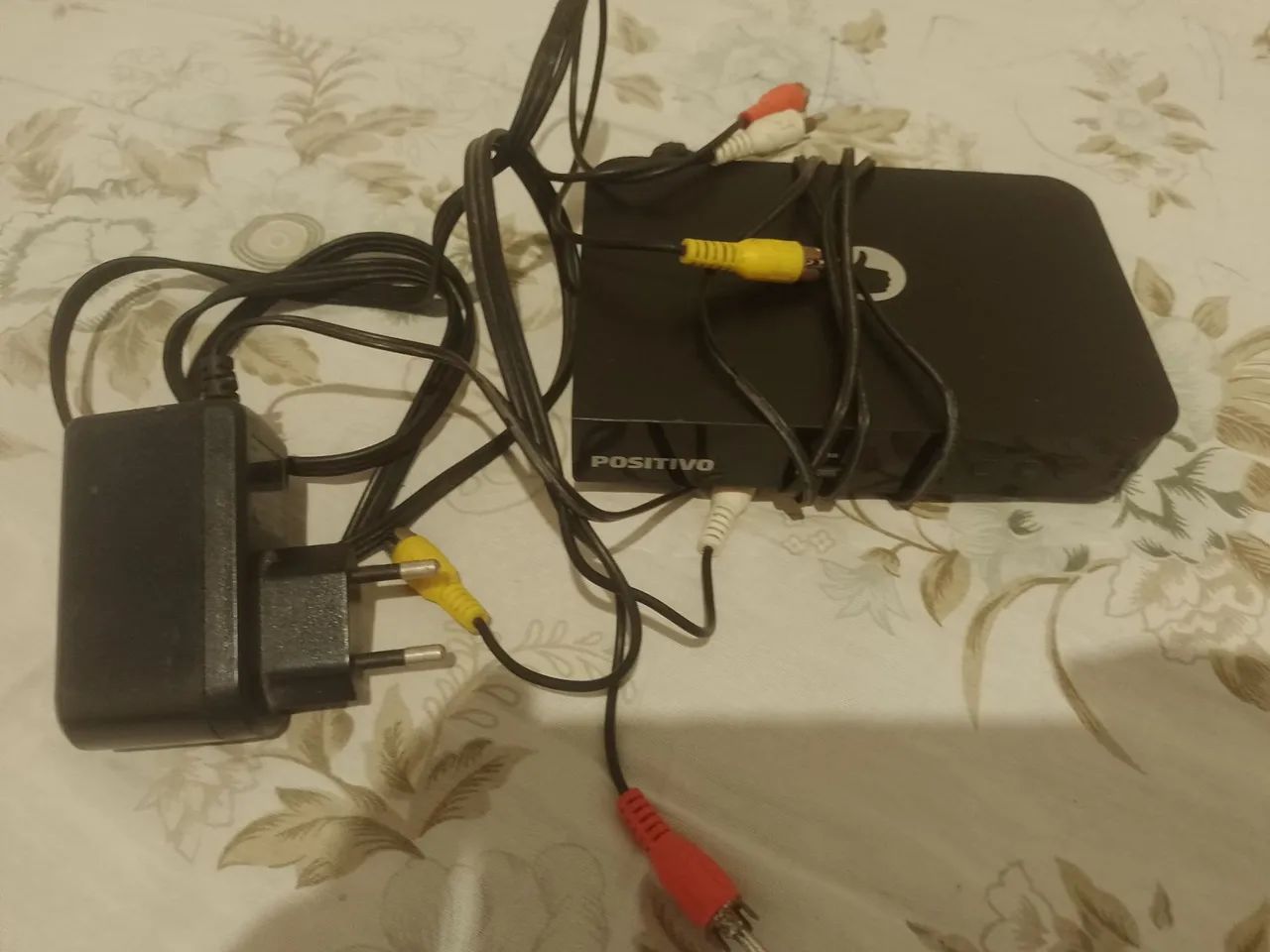 Vendo aparelho de tv 