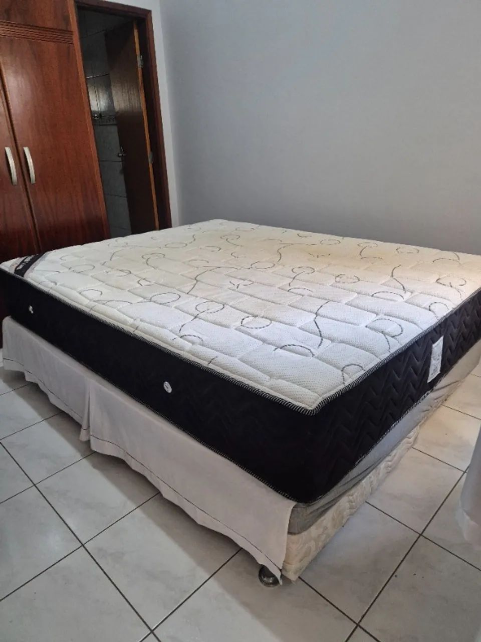 Cama